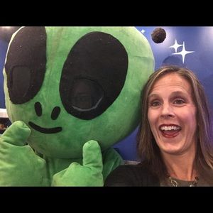 Meet your Posher, Andrea